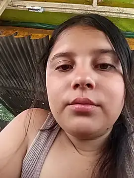 Salome Vivas online show from May 2, 6:13 pm