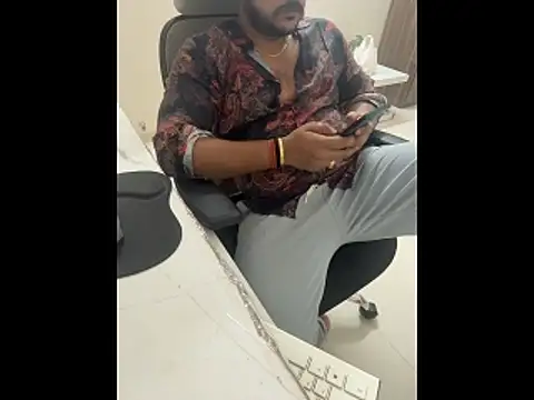 Snapshot of Rah0091 chatting on March 10, 6:51 am Rah0091 online show from March 10, 6:51 am