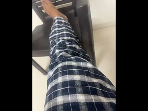 Snapshot of Rah0091 chatting on March 15, 7:31 pm Rah0091 online show from March 15, 7:31 pm