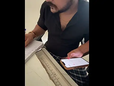 Snapshot of Rah0091 chatting on March 16, 6:39 am Rah0091 online show from March 16, 6:39 am