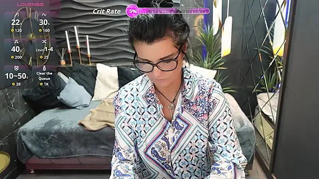 Snapshot of RikaCoutts chatting on June 7, 8:34 pm RikaCoutts online show from June 7, 8:34 pm