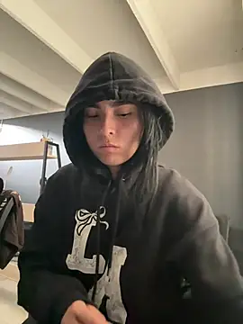 Sara Fernandez  online show from February 5, 1:49 pm