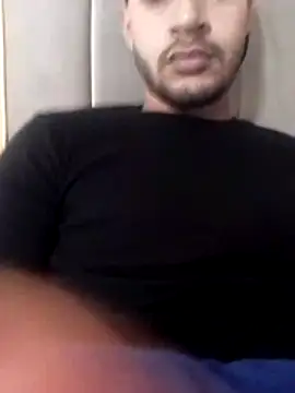 Snapshot of SteppingDevices chatting on February 6, 9:56 am SteppingDevices online show from February 6, 9:56 am