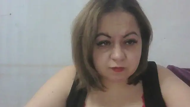 ElenaDivine online show from February 6, 6:00 pm