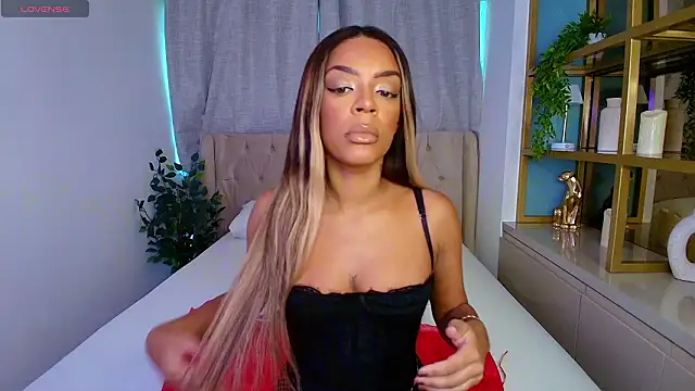 Megan Wooods online show from February 10, 11:36 am