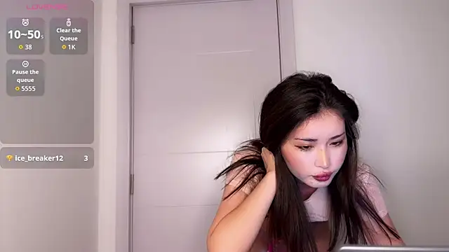 Snapshot of _Nanami chatting on April 17, 4:10 pm Nanami online show from April 17, 4:10 pm