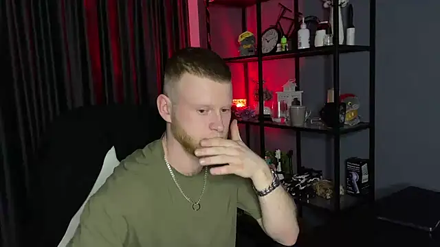 Snapshot of Adam_ice chatting on March 23, 7:12 am Adam ice online show from March 23, 7:12 am