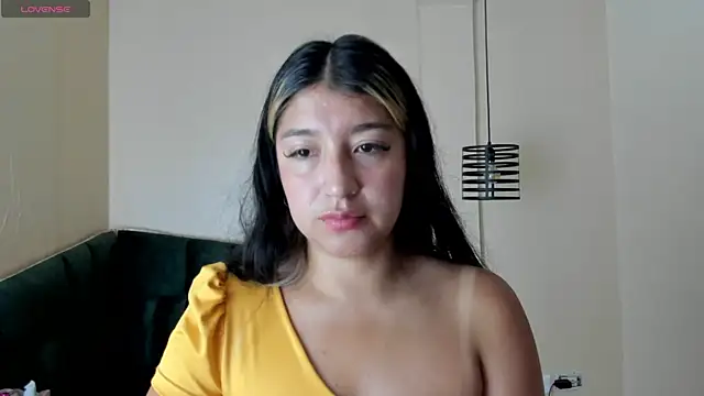 Dahiana Dmour  online show from April 24, 4:09 pm