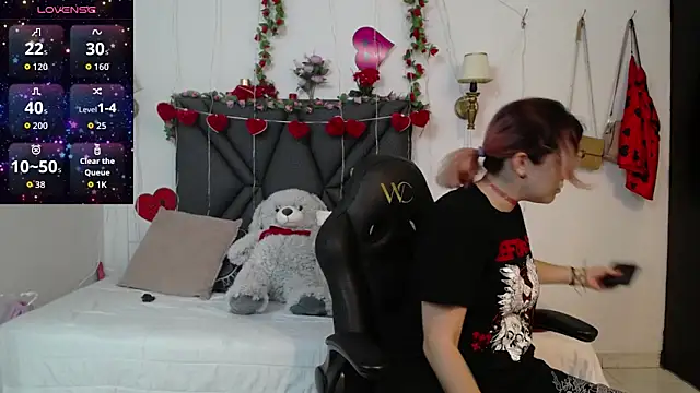 Sharma Amayra online show from March 3, 7:42 pm