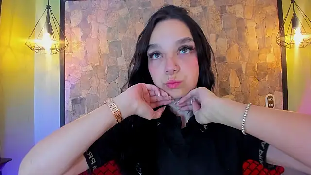 Elizabeth Ferrer online show from March 6, 12:23 pm