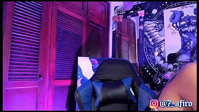 Snapshot of Ivy_Byte chatting on March 12, 7:20 pm Ivy Byte online show from March 12, 7:20 pm