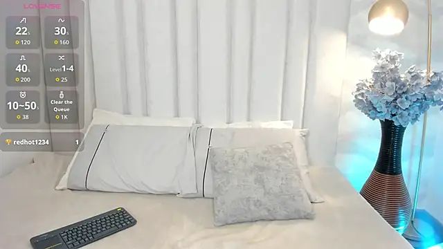  im candy online show from February 25, 8:07 pm