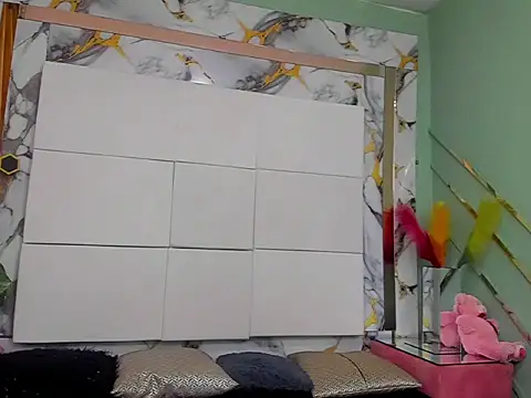 MaadaraJonz online show from February 7, 6:33 pm