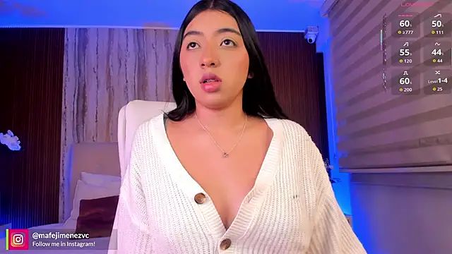 missvancouver online show from July 1, 11:15 pm