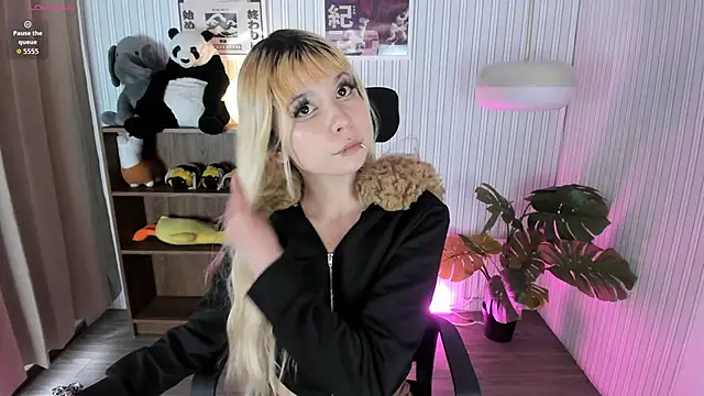 Laukyubey1 online show from March 17, 8:01 pm