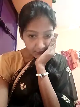 Snapshot of Ayesharani1 chatting on April 8, 4:07 pm Ayesharani1 online show from April 8, 4:07 pm