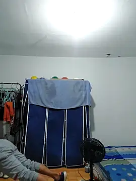thom 1 online show from May 14, 2:29 am
