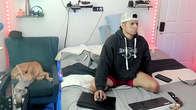 JokerAndyKenwood online show from April 24, 6:21 pm