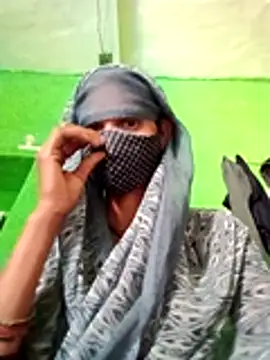 Snapshot of Hot_hat94 chatting on February 9, 11:47 am Hot hat94 online show from February 9, 11:47 am