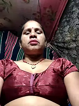 Snapshot of Hot_kiran4 chatting on April 8, 3:34 pm Hot kiran4 online show from April 8, 3:34 pm