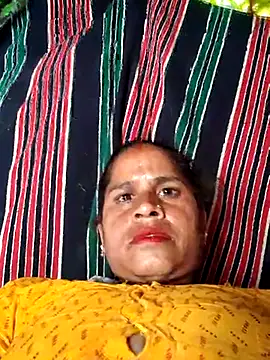 Snapshot of Hot_kiran4 chatting on April 12, 10:09 am Hot kiran4 online show from April 12, 10:09 am