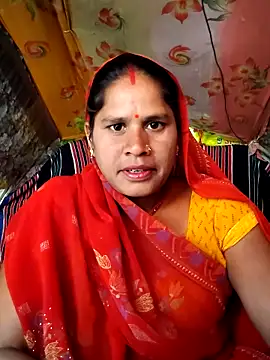 Snapshot of Hot_kiran4 chatting on April 17, 4:37 am Hot kiran4 online show from April 17, 4:37 am