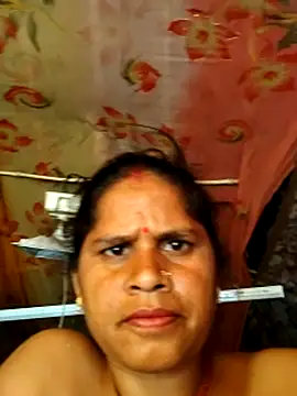 Snapshot of Hot_kiran4 chatting on April 22, 2:58 am Hot kiran4 online show from April 22, 2:58 am