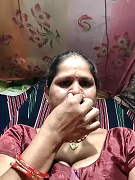 Snapshot of Hot_kiran4 chatting on April 25, 1:41 pm Hot kiran4 online show from April 25, 1:41 pm