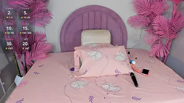 Nalapalmer online show from March 28, 11:15 pm