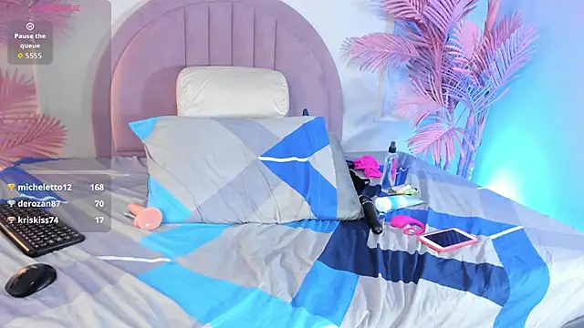 Nalapalmer online show from March 31, 10:04 am