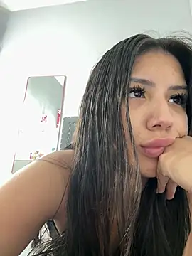 Snapshot of alexxxiamorocha chatting on February 12, 6:19 am alexxxiamorocha online show from February 12, 6:19 am