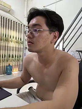 lucas-N888 online show from March 21, 9:03 am