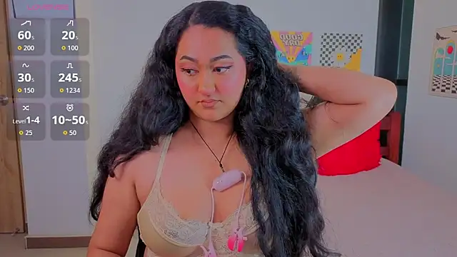 hipatia1moretime online show from June 18, 6:02 am