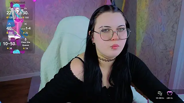 Kira G0ld online show from June 19, 9:13 am