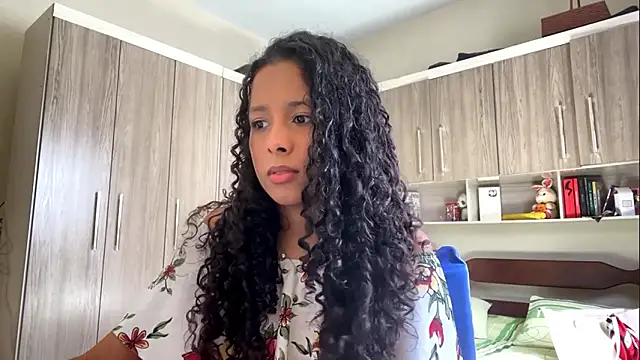 KayleenStoyanoff online show from February 5, 6:23 pm