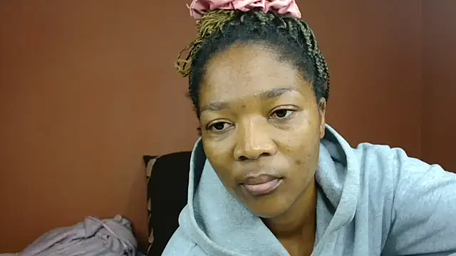 Snapshot of ForeverSexy_ chatting on June 2, 8:27 am ForeverSexy online show from June 2, 8:27 am