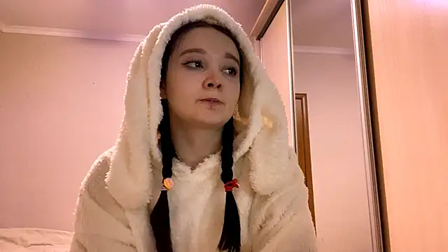 PiecingMap online show from February 6, 6:22 pm