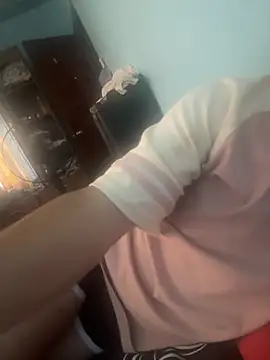 Snapshot of sheinsky chatting on April 7, 7:31 am sheinsky online show from April 7, 7:31 am