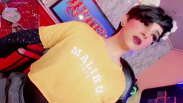 Maddye Fox online show from March 25, 6:36 pm