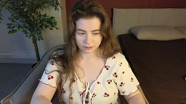 LovingWhisperr online show from May 6, 1:14 am