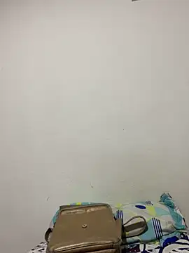 Emma Sanz   online show from March 14, 5:18 pm