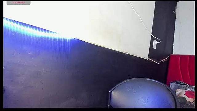 ruby rouse2007 online show from May 3, 4:35 pm
