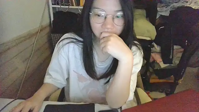 xiaoxiaowan11 online show from March 30, 3:18 am