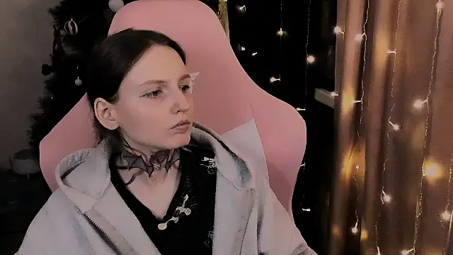 Snapshot of Onyxix chatting on February 9, 5:39 pm Onyxix online show from February 9, 5:39 pm