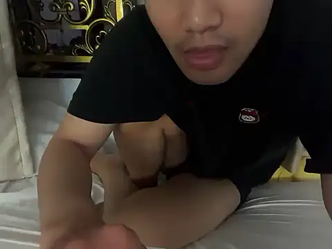 Snapshot of asianvietboy09 chatting on June 20, 3:15 pm asianvietboy09 online show from June 20, 3:15 pm