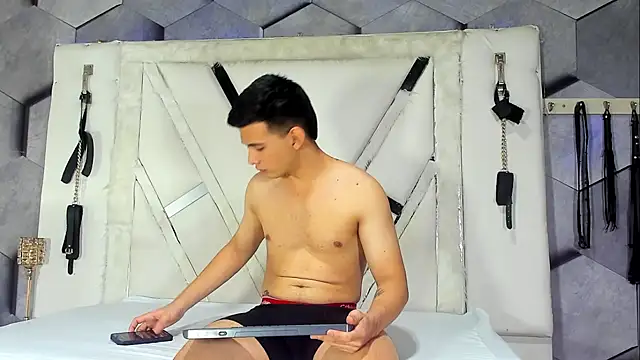 GoldenBoyM online show from February 18, 2:40 am