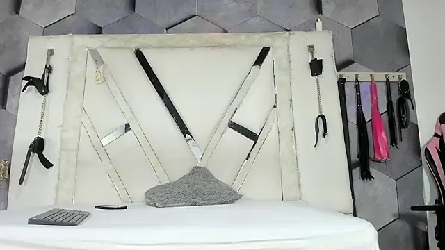 GoldenBoyM online show from March 7, 2:41 am