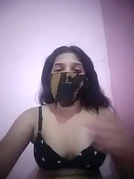 Snapshot of sexy_taniya21 chatting on March 2, 5:20 pm sexy taniya21 online show from March 2, 5:20 pm