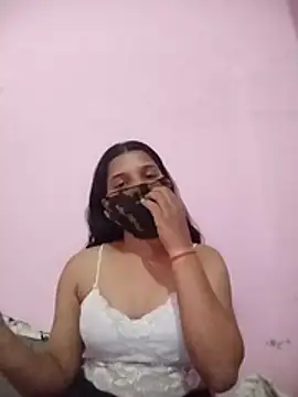 Snapshot of sexy_taniya21 chatting on March 14, 5:51 pm sexy taniya21 online show from March 14, 5:51 pm