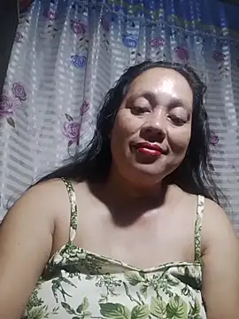 Snapshot of May_Bombs chatting on March 9, 8:46 pm May Bombs online show from March 9, 8:46 pm